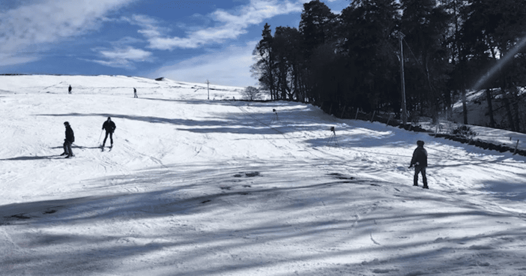 Allenheads Resort in Northumberland. Photo by https://www.chroniclelive.co.uk/news/north-east-news/incredible-skiers-take-slopes-just-14391799