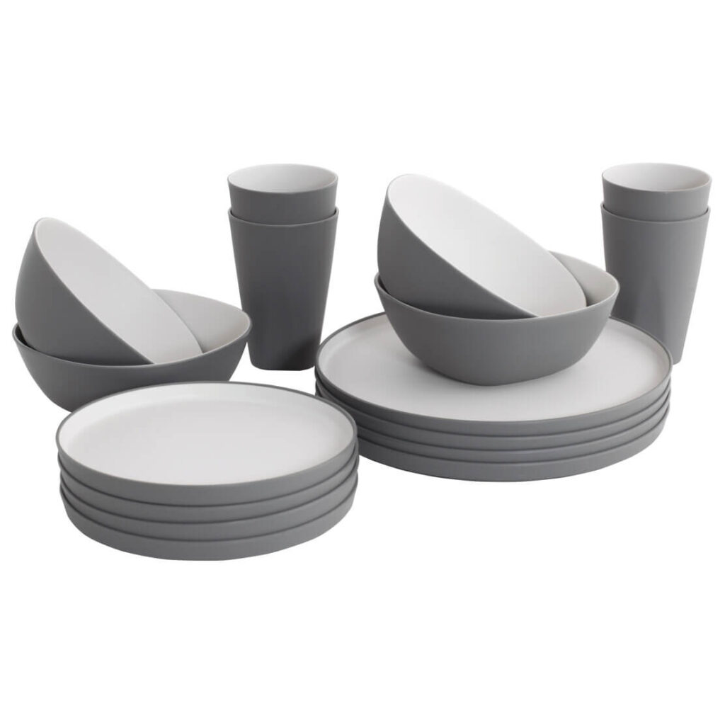 Outwell 4 person cooking set. Affordable camping gear. Source: AlpineTrek